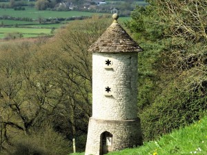 Cotswold Way - Millenium Swallows & Barn Owl house